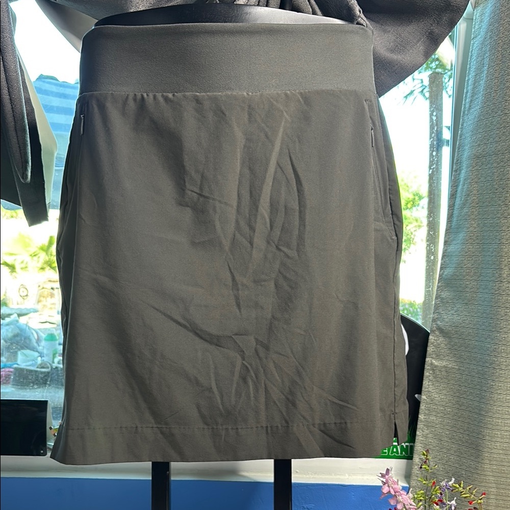 Athleta Mini Skort  in Dark Gray